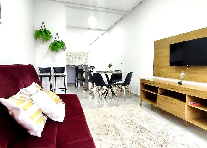 Linda Casa Novissima Proxima Cataratas/Aeroporto/Wifi/Garagem